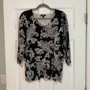 Roz & Ali Black and Cream Paisley Top